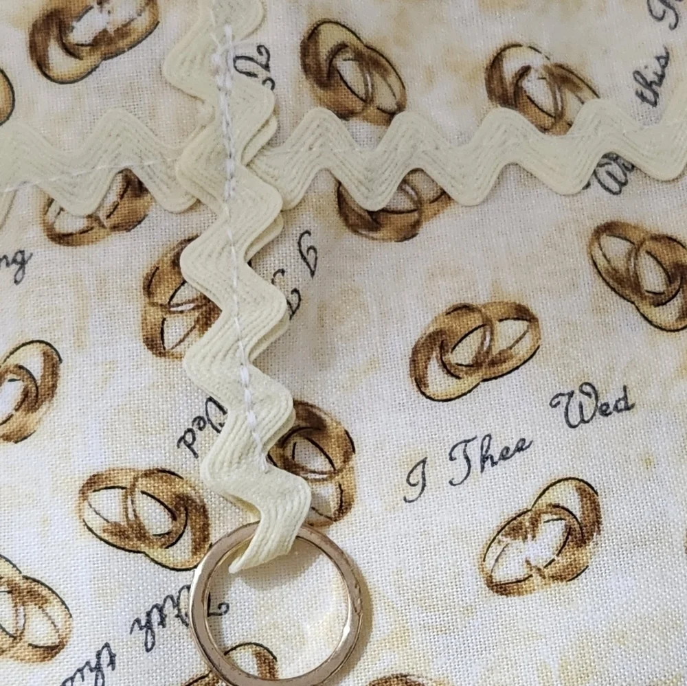 Handmade Half Apron Gold Cream Wedding Theme Print Ring Vintage Style Waist
